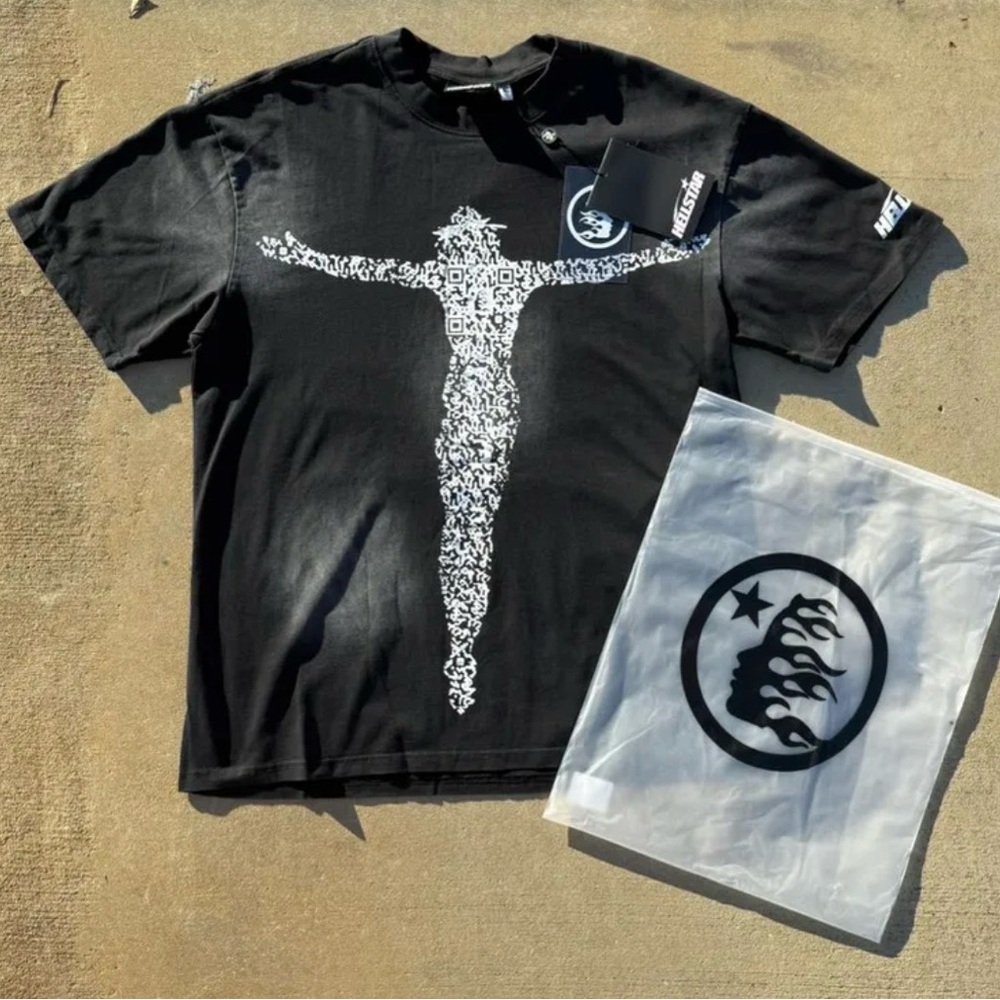 Hellstar qr code t-shirt size large